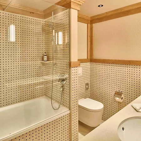 The Glacier 4* Ле-Дьяблере