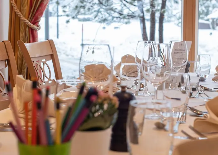 Hotel The Glacier 4*