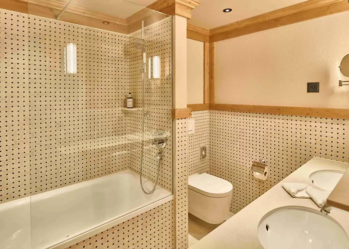 The Glacier 4* Les Diablerets